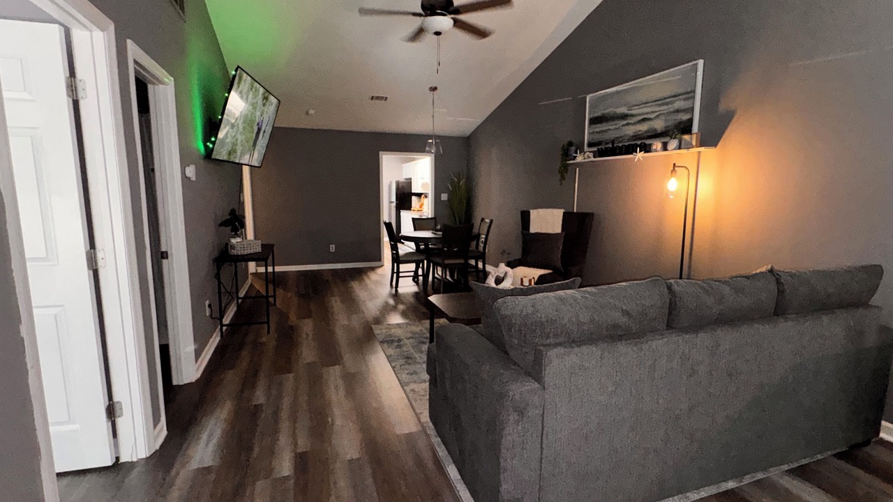 Photo of Livingroom in Evans