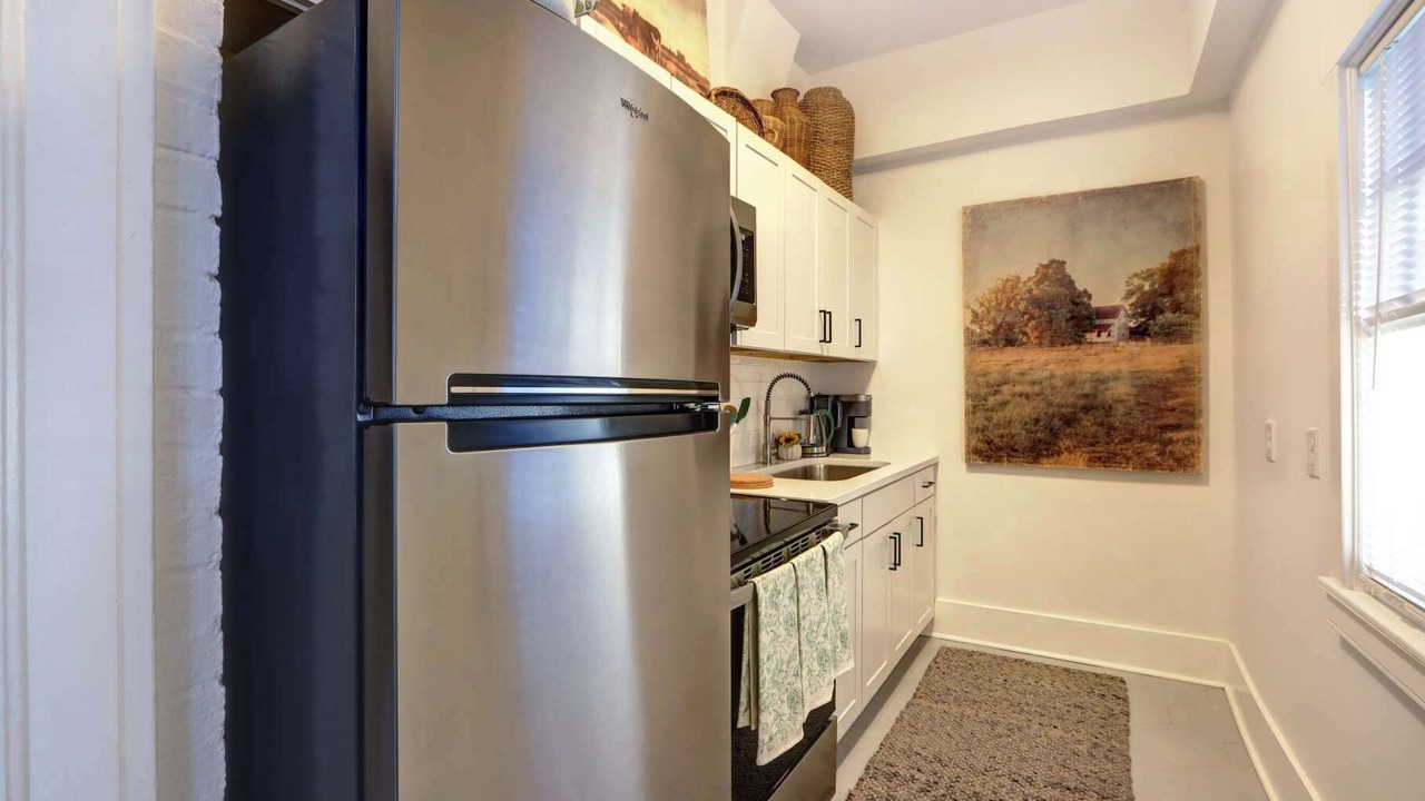 Photo of Kitchen in Thomas Square