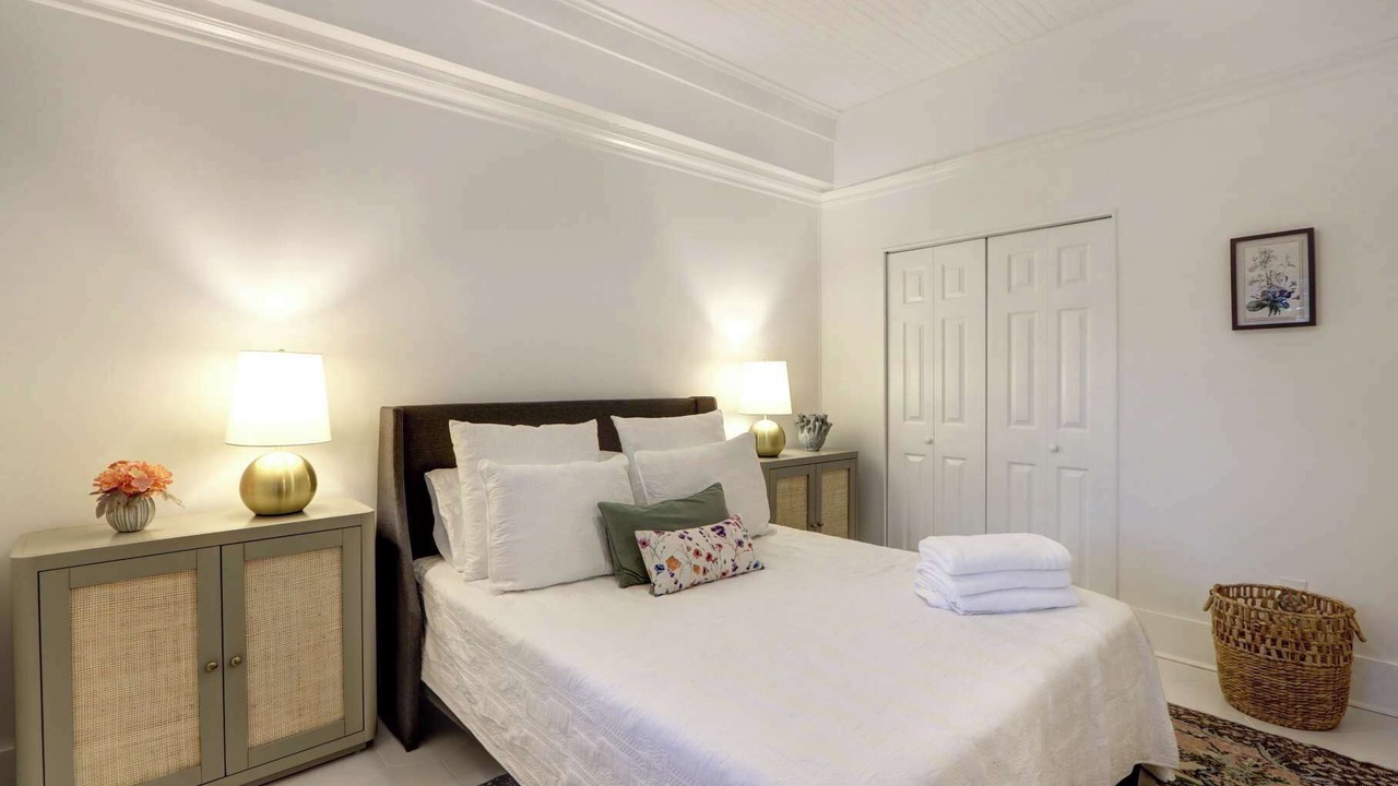 Photo of Bedroom in Thomas Square