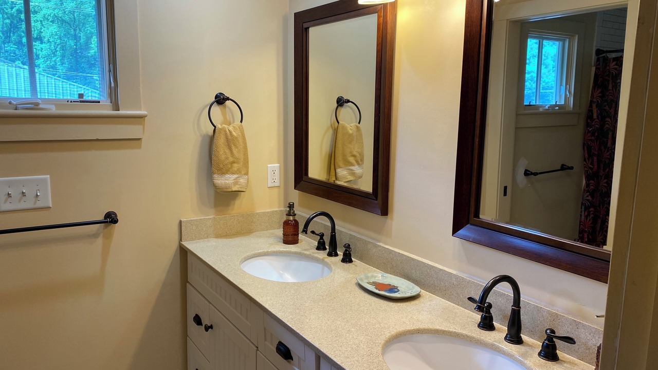 Photo of Bathroom in Chimney Rock