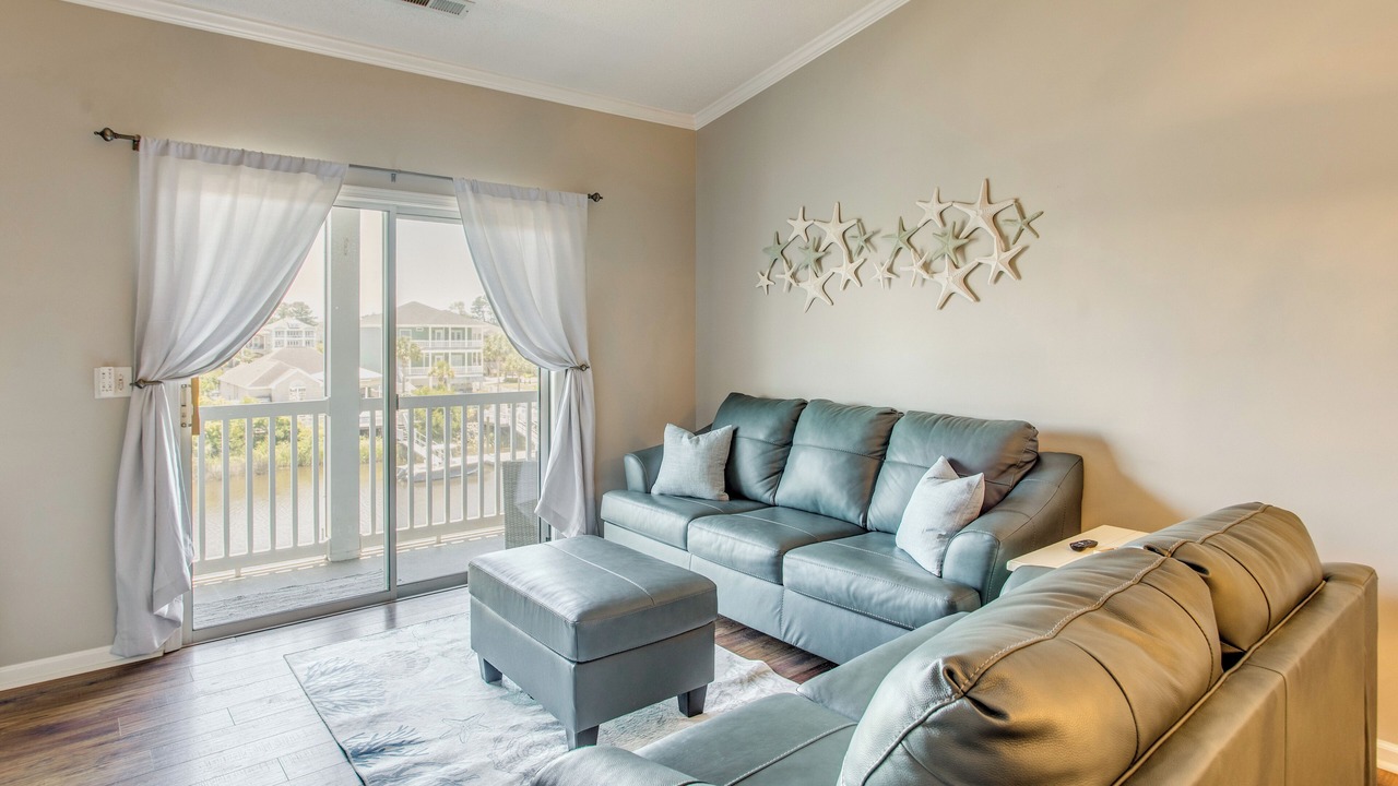 Photo of Bedroom in Carolina Yacht Landing