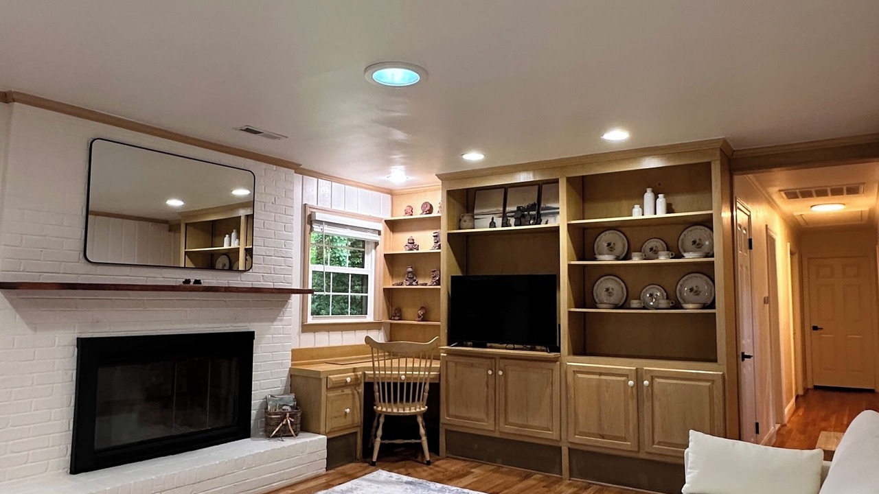 Photo of Livingroom in Winston - Salem