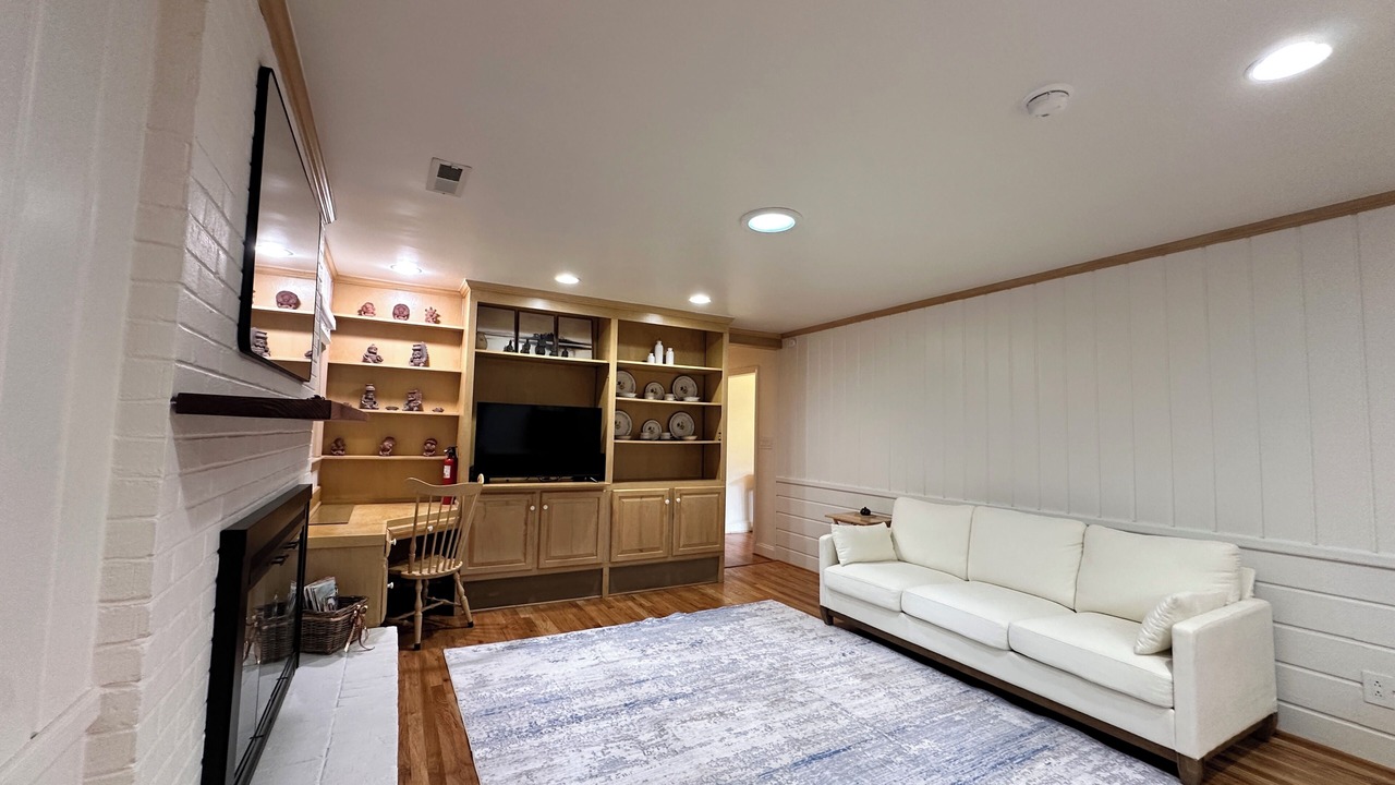 Photo of Livingroom in Winston - Salem