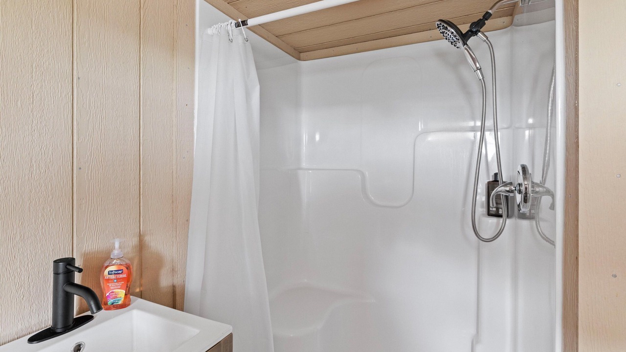 Photo of Bathroom in Graham
