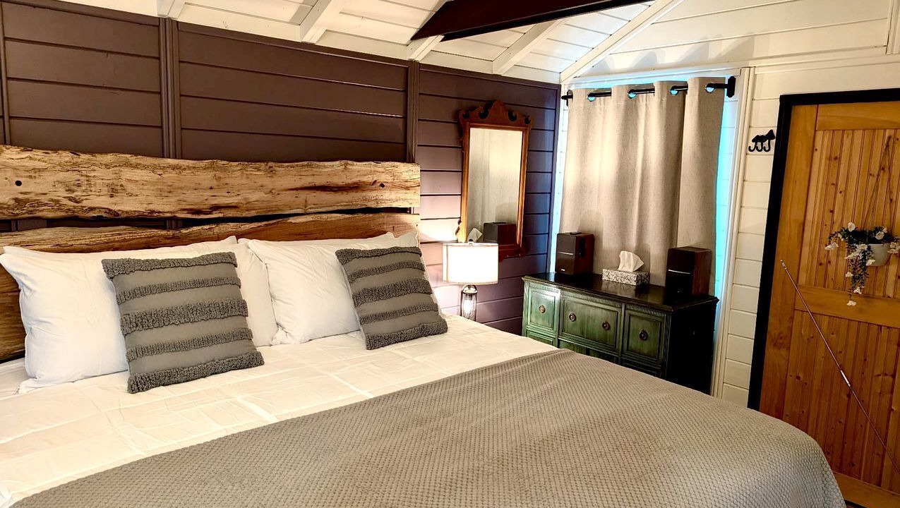 Photo of Bedroom in Laurel Ridge