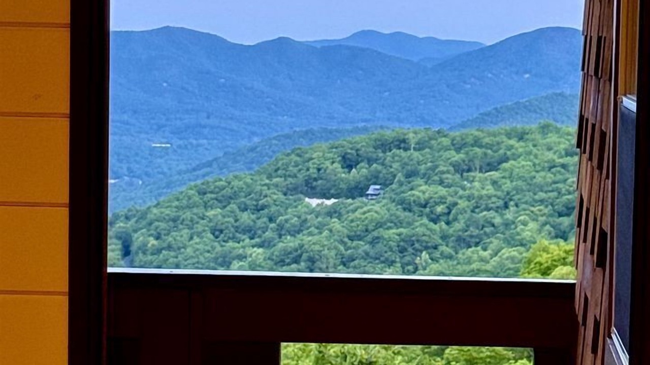 Photo of Others in Laurel Ridge