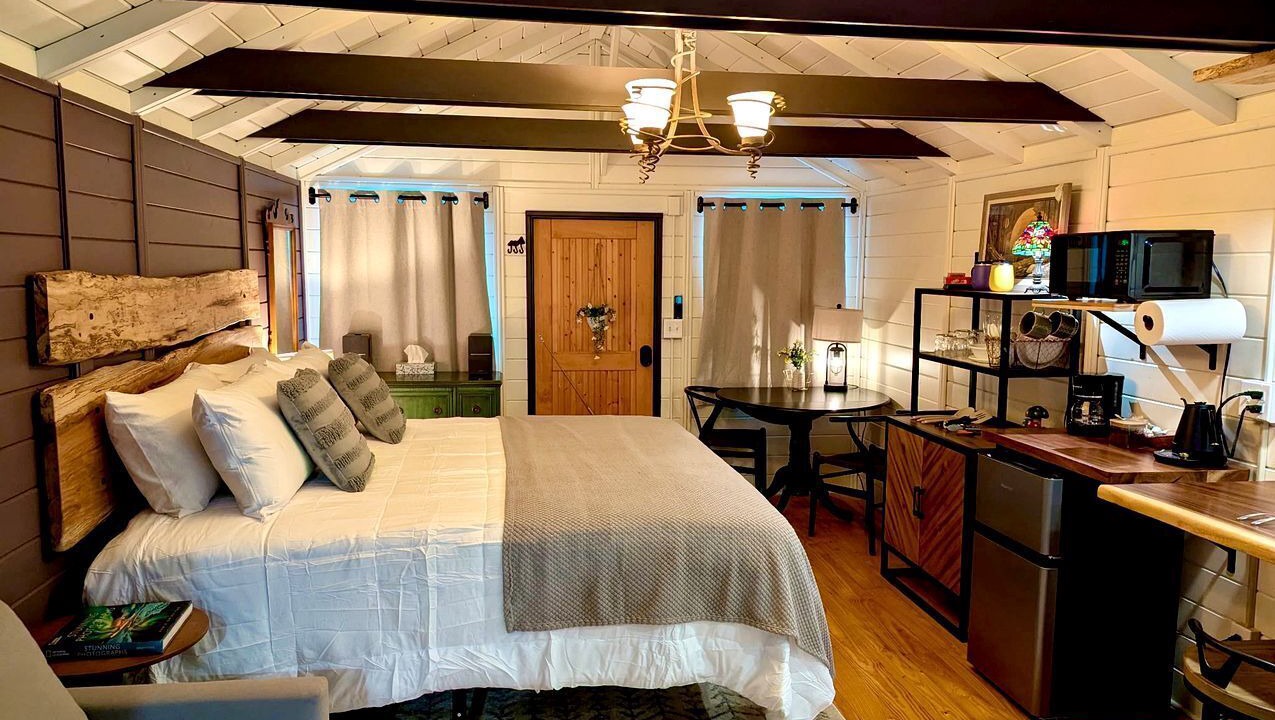 Photo of Bedroom in Laurel Ridge