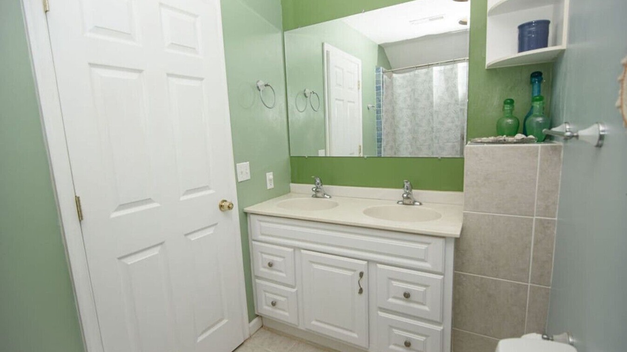 Photo of Bathroom in Westlake Corner