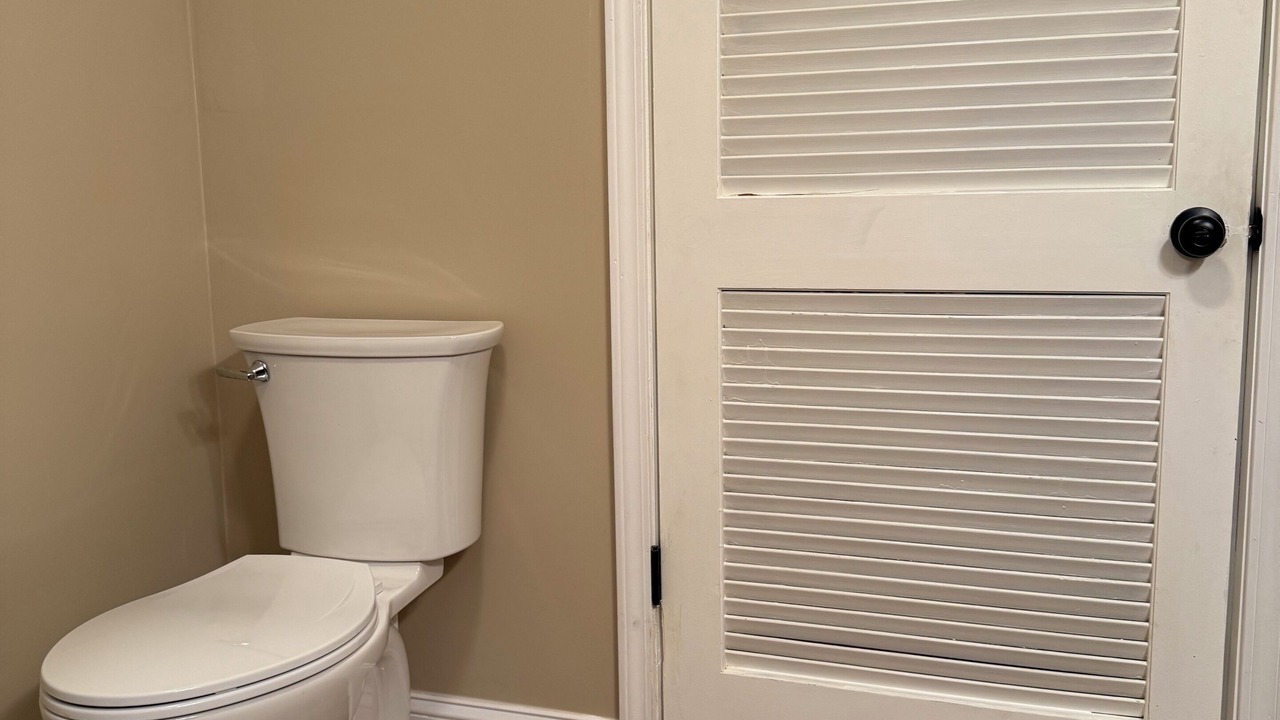 Photo of Bathroom in Ether