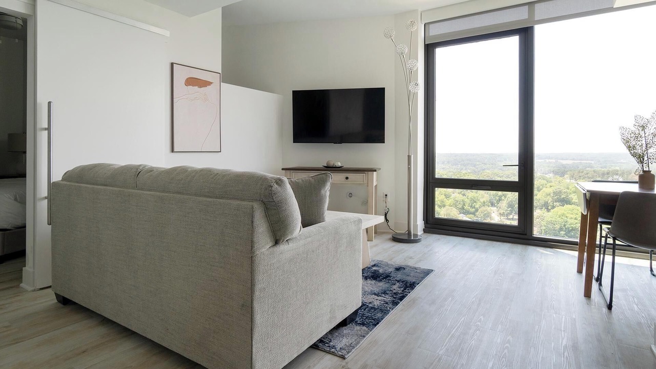 Photo of Livingroom in Southwest Raleigh