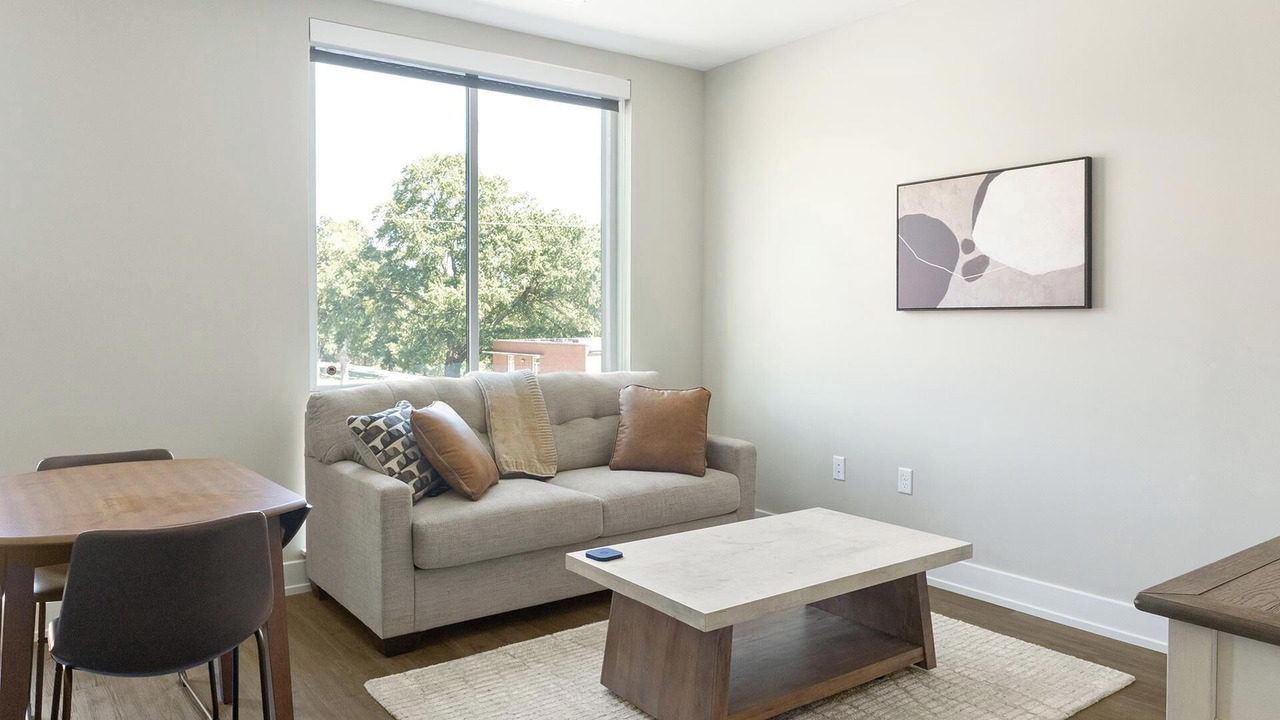 Photo of Livingroom in Southwest Raleigh