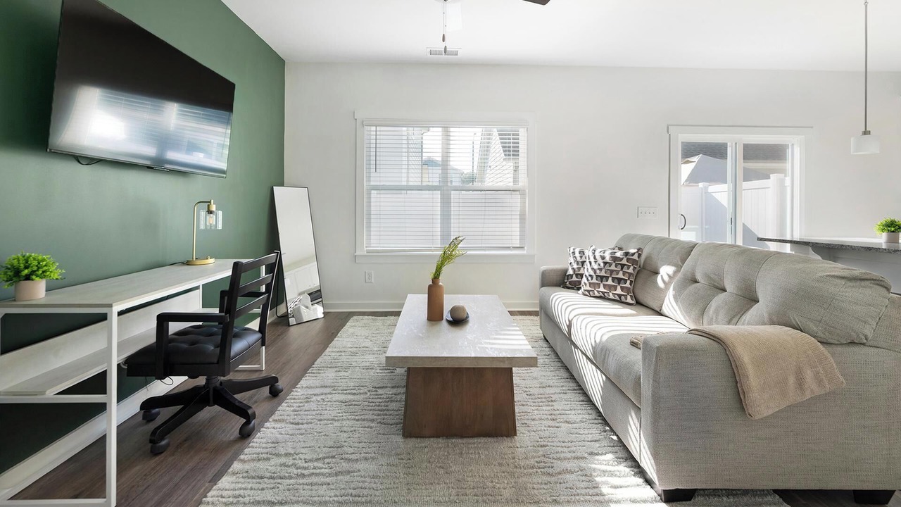 Photo of Livingroom in Port Wentworth