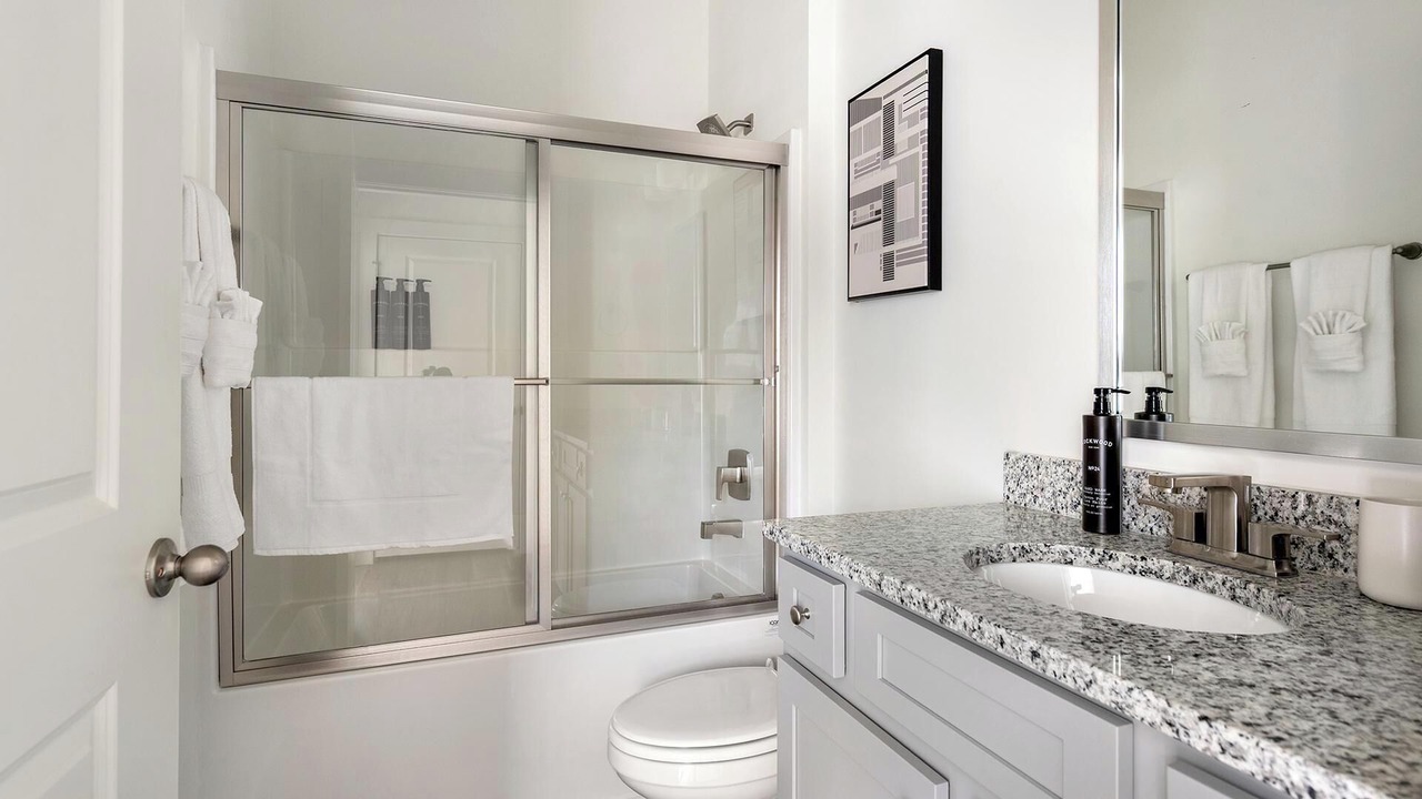 Photo of Bathroom in Port Wentworth