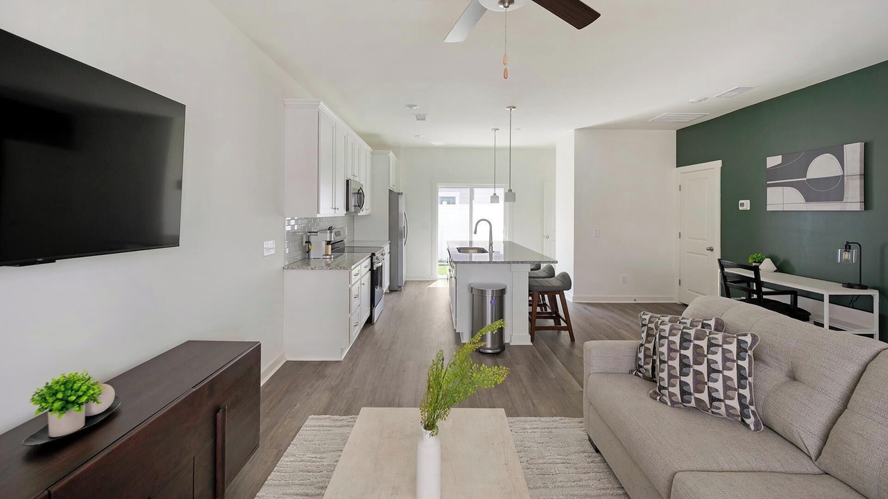Photo of Livingroom in Port Wentworth