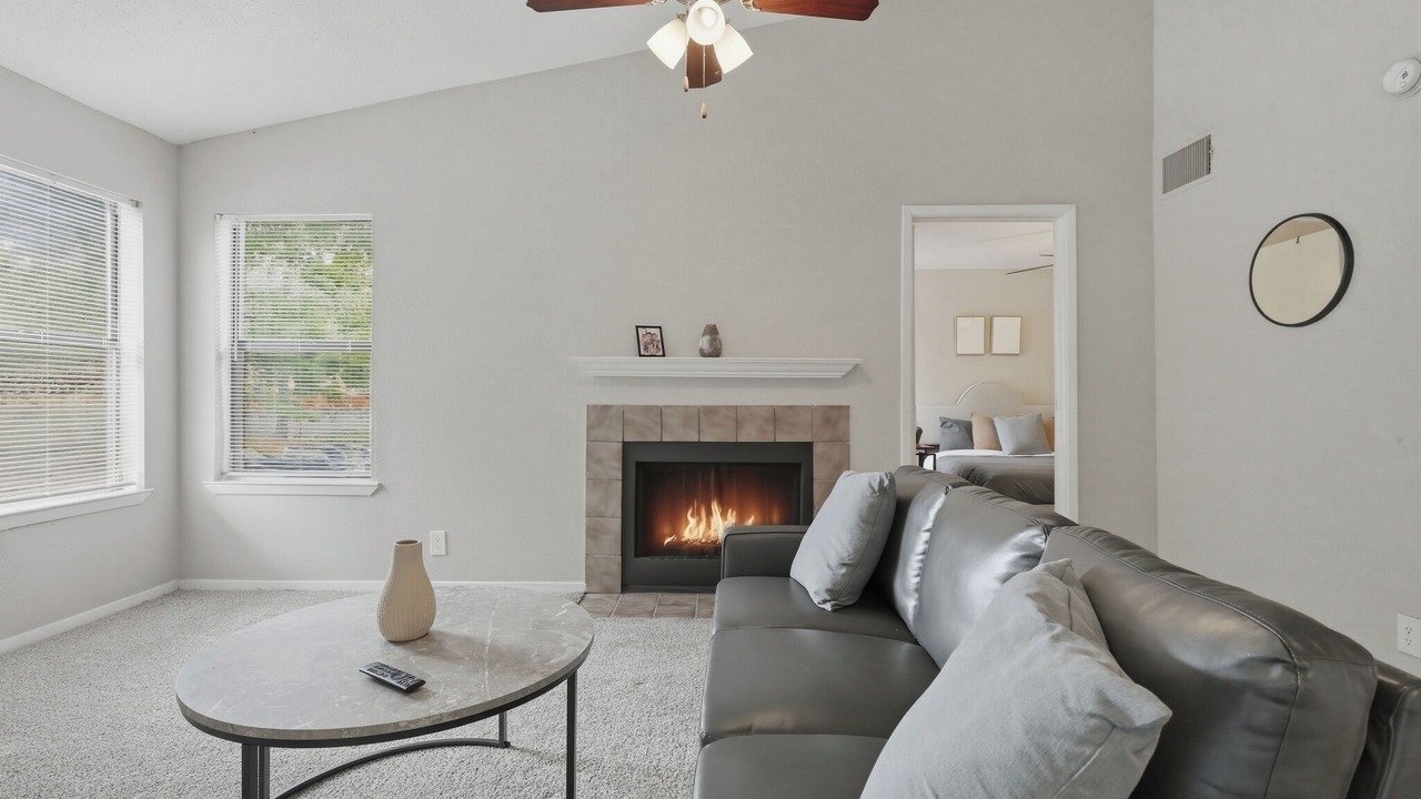 Photo of Livingroom in Donelson