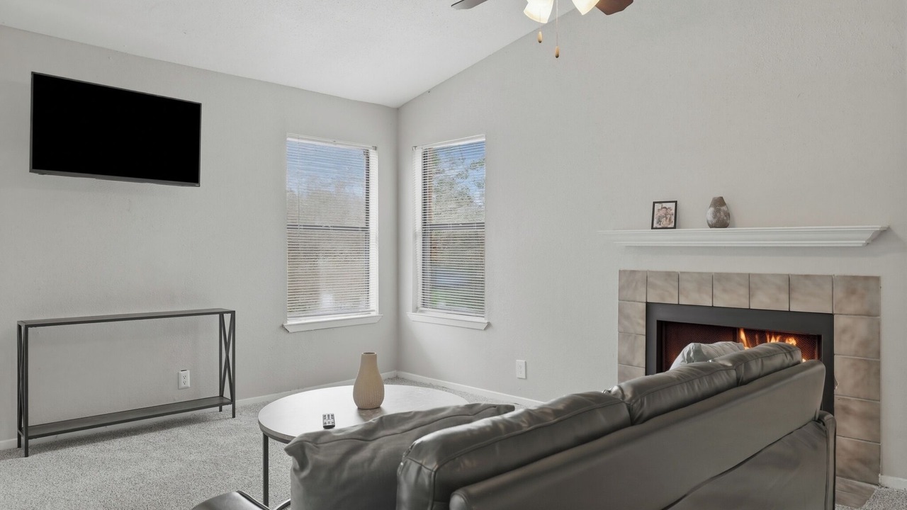 Photo of Livingroom in Donelson