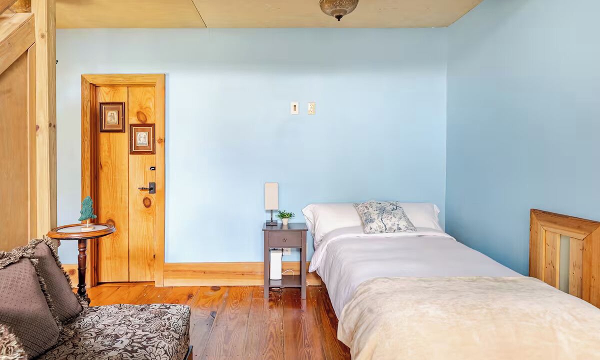Photo of Bedroom in Taylortown
