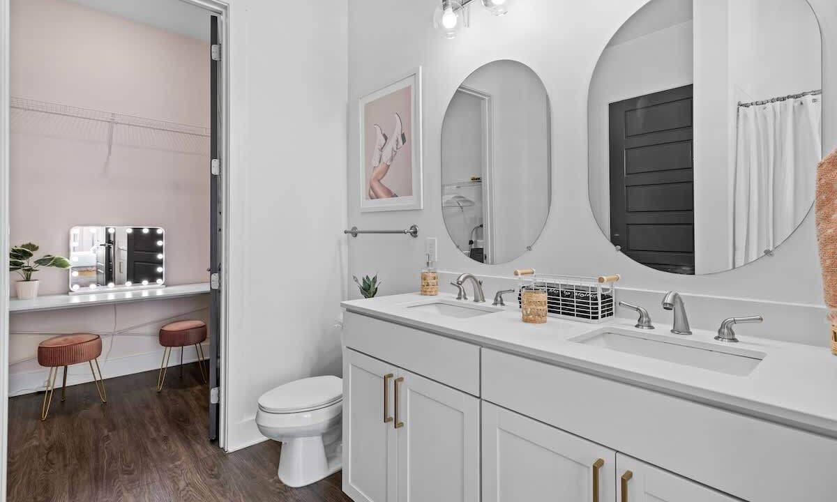 Photo of Bathroom in Sobro
