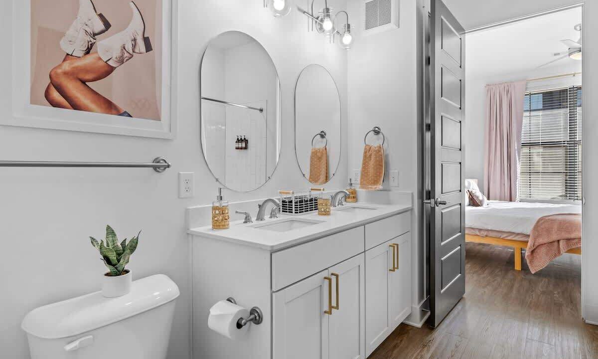 Photo of Bathroom in Sobro