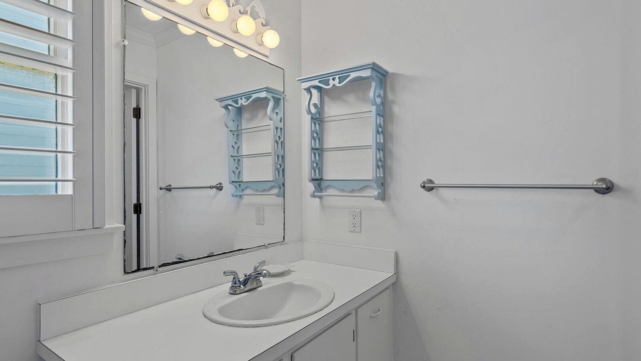 Photo of Bathroom in Atlantic Beach