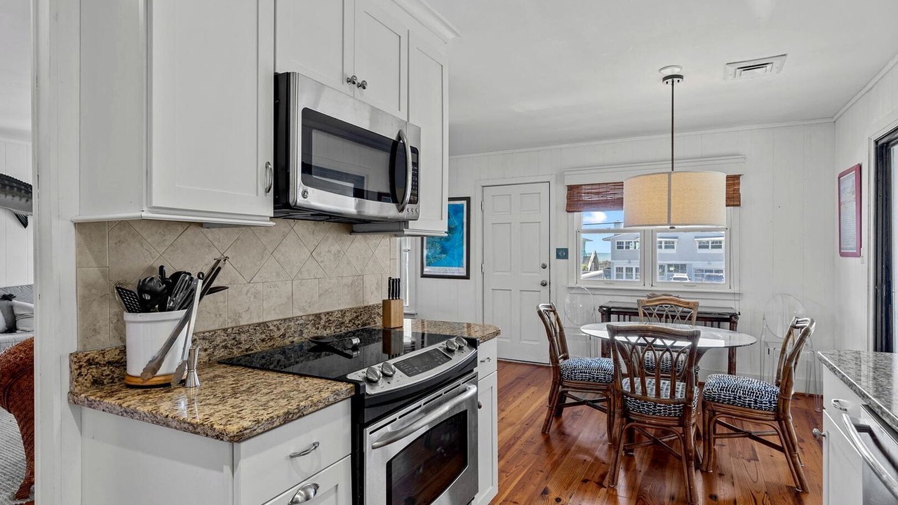 Photo of Kitchen in Atlantic Beach