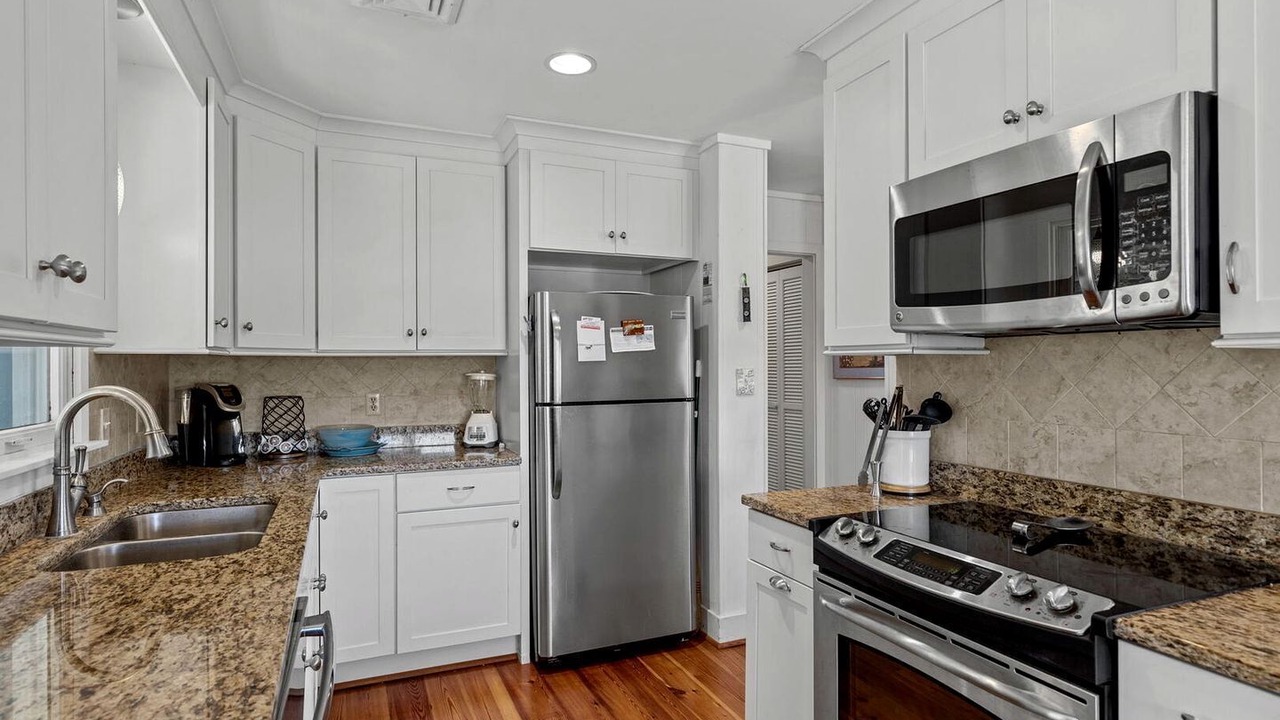 Photo of Kitchen in Atlantic Beach