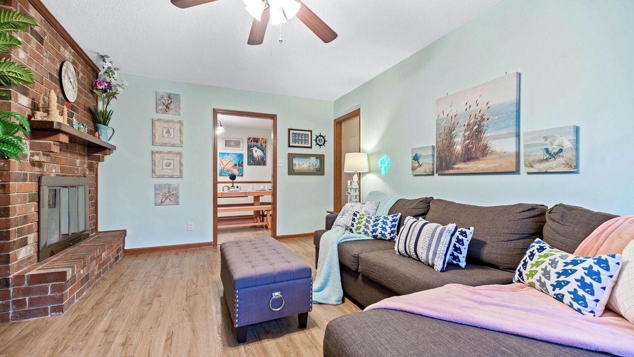 Photo of Livingroom in Montgomery