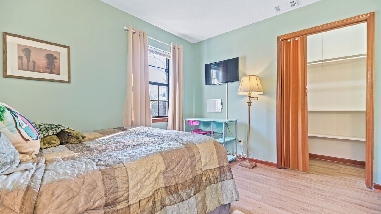 Photo of Bedroom in Montgomery