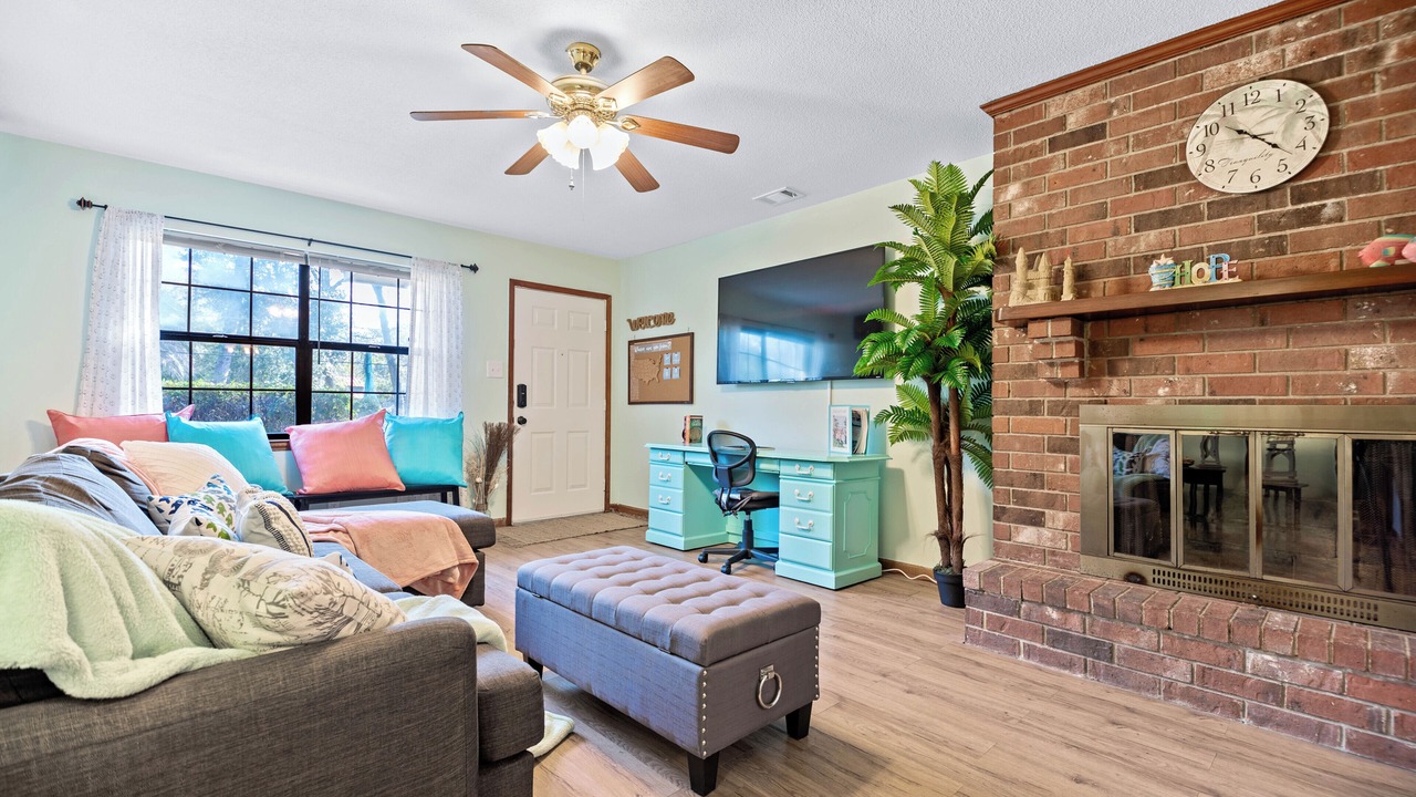 Photo of Livingroom in Montgomery