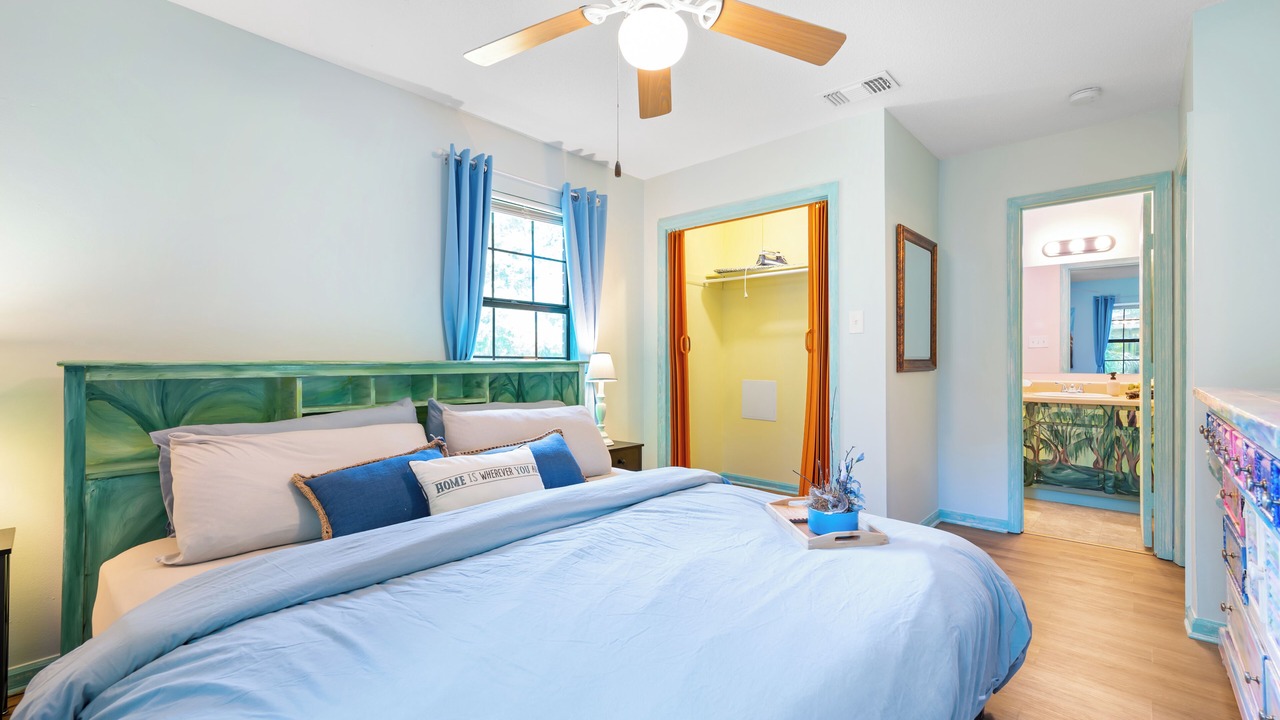Photo of Bedroom in Montgomery