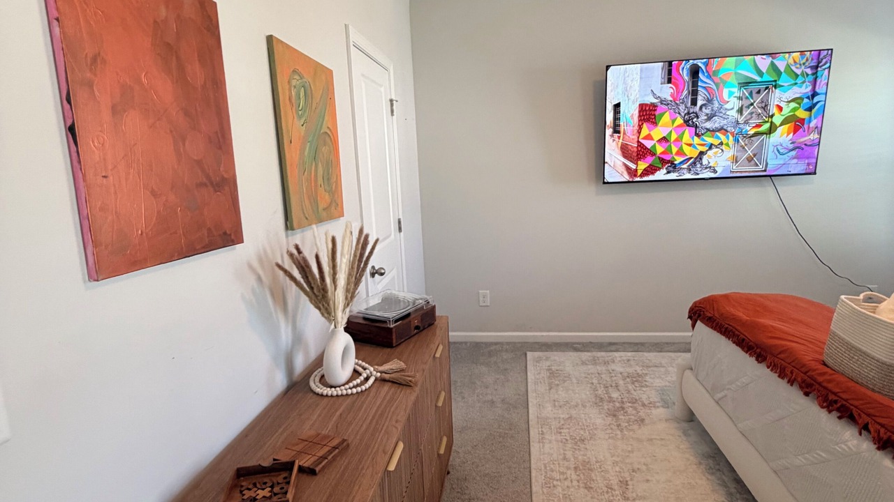 Photo of Bedroom in Southeast Raleigh
