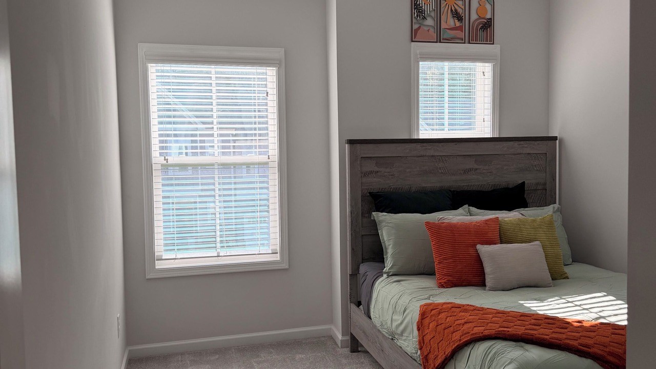 Photo of Bedroom in Southeast Raleigh