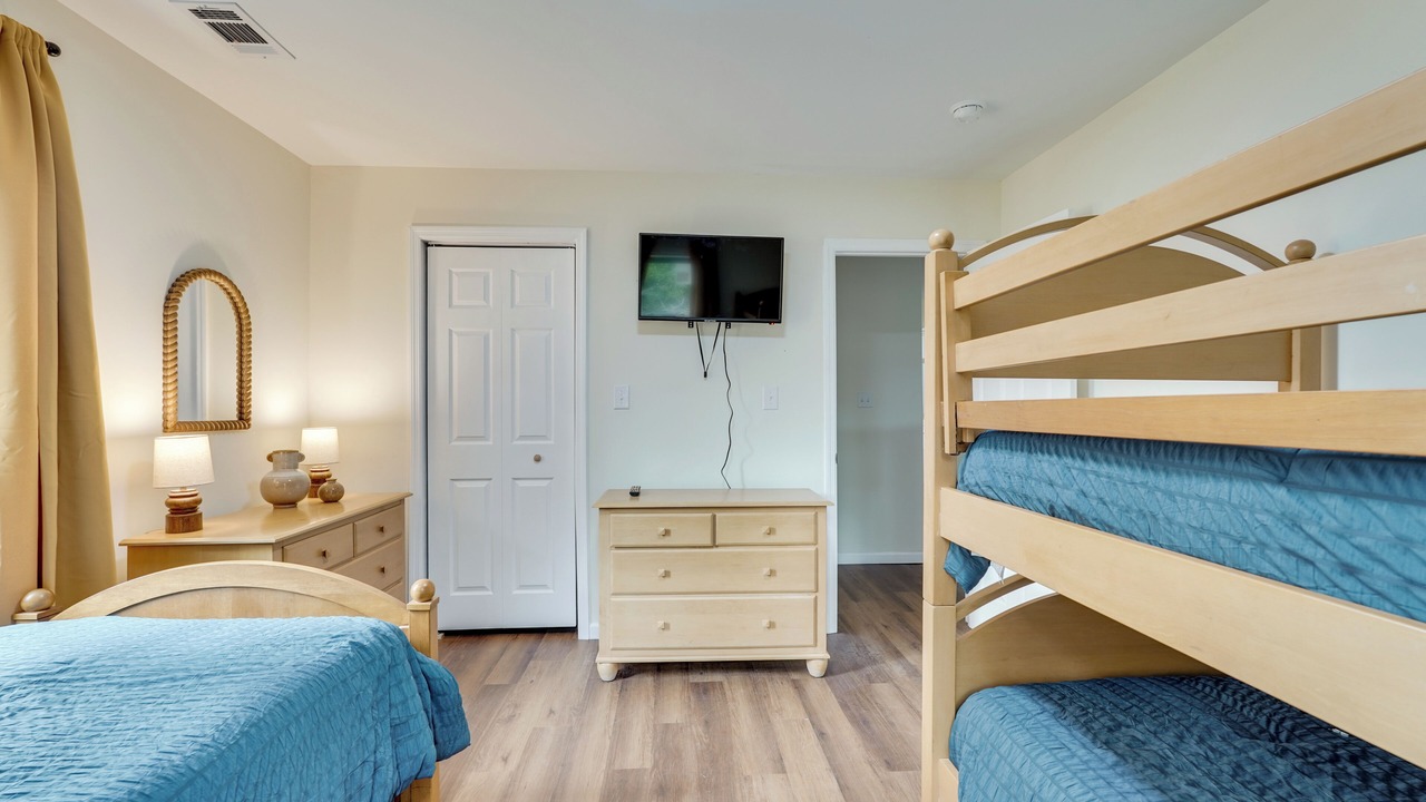 Photo of Bedroom in Louisville