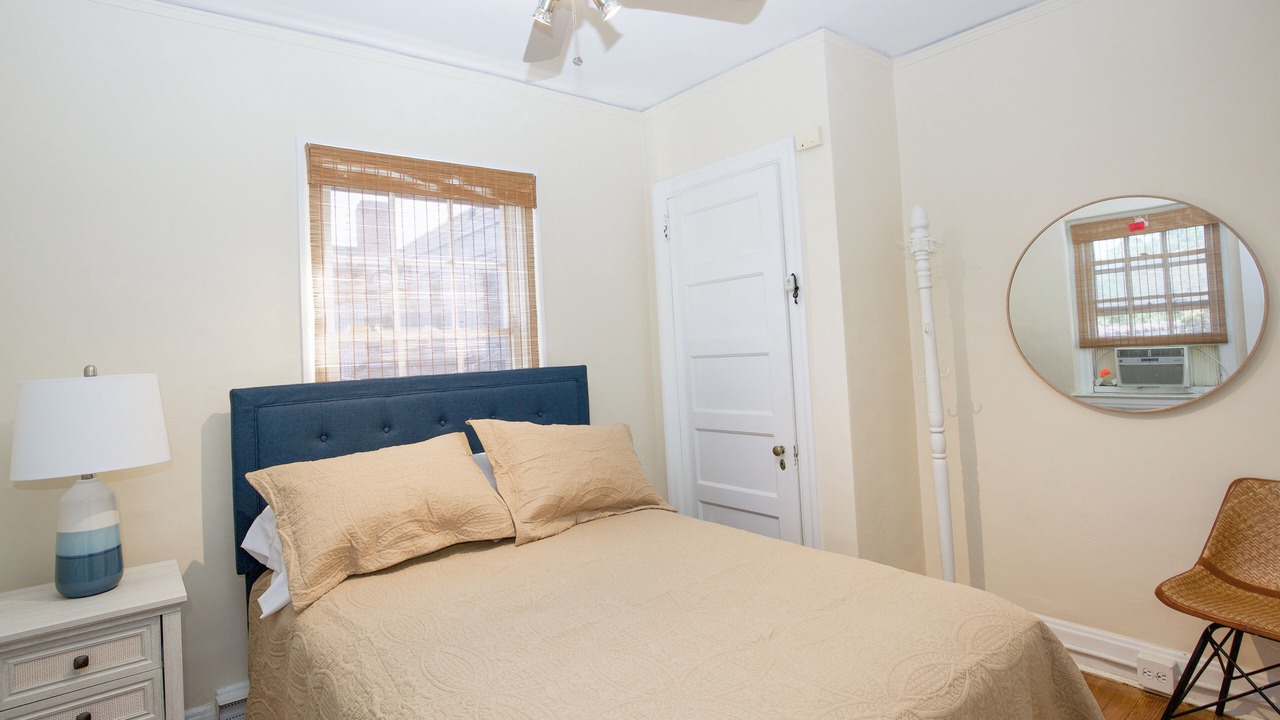 Photo of Bedroom in Downtown