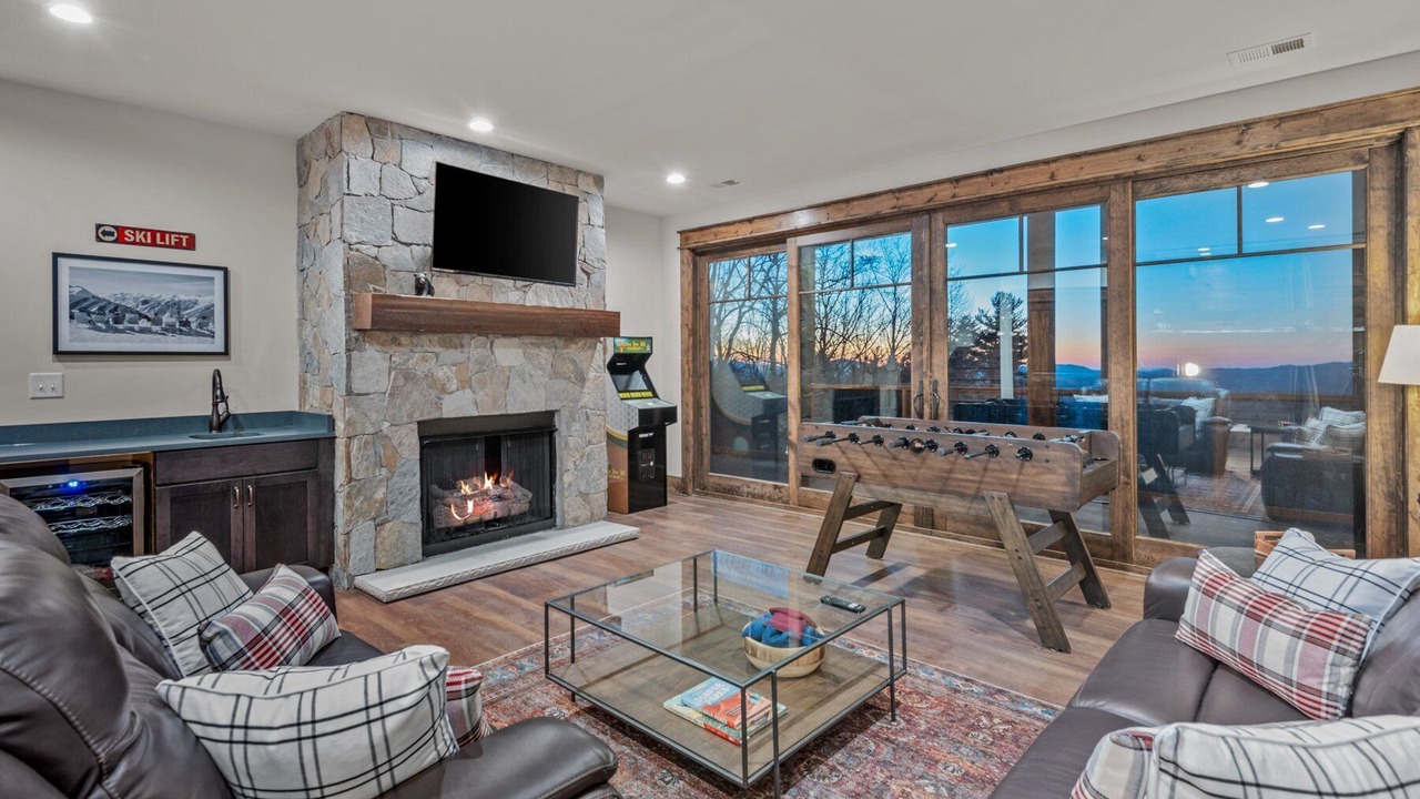 Photo of Livingroom in Elk Park