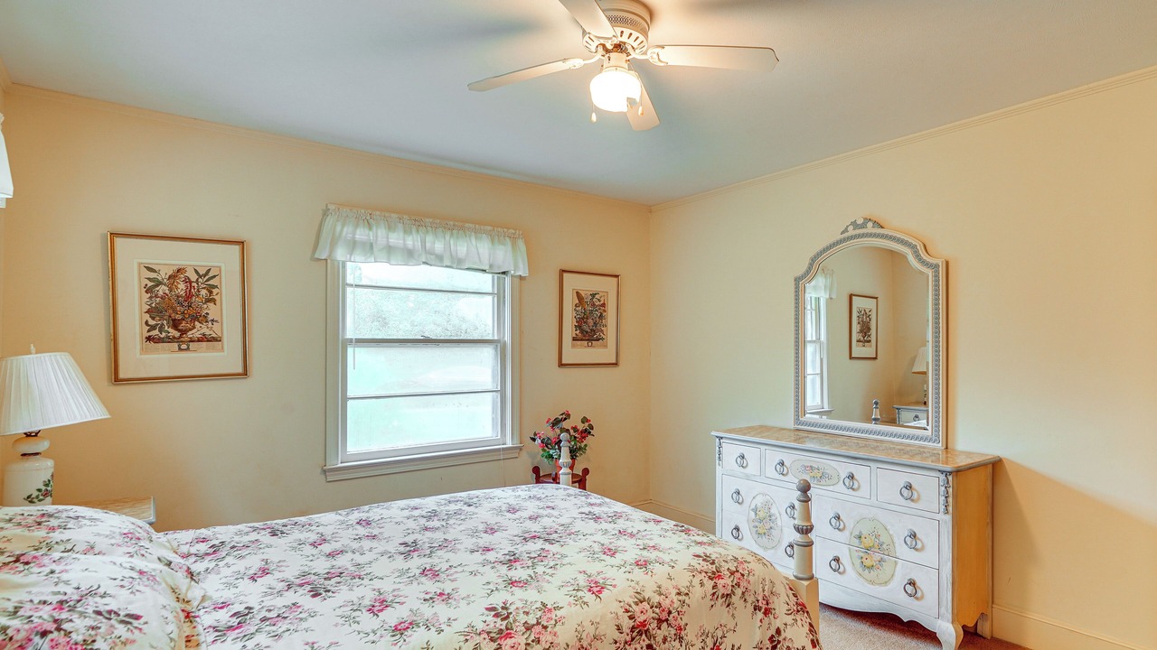 Photo of Bedroom in Lumberton