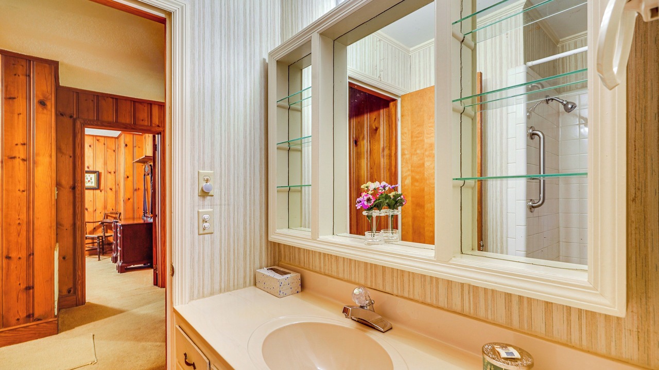 Photo of Bathroom in Lumberton