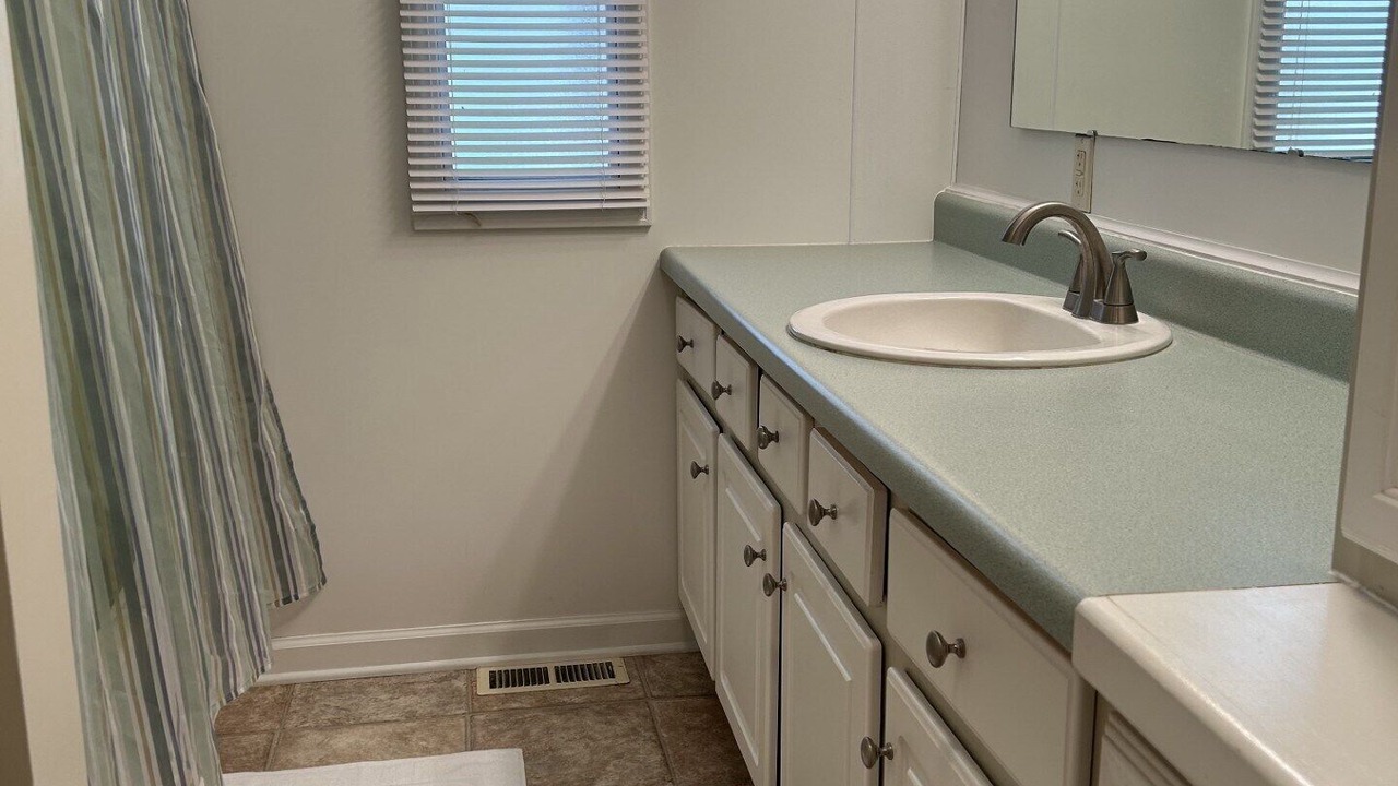 Photo of Bathroom in Chocowinity