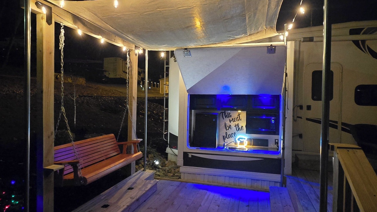 Photo of Patio Balcony in New London