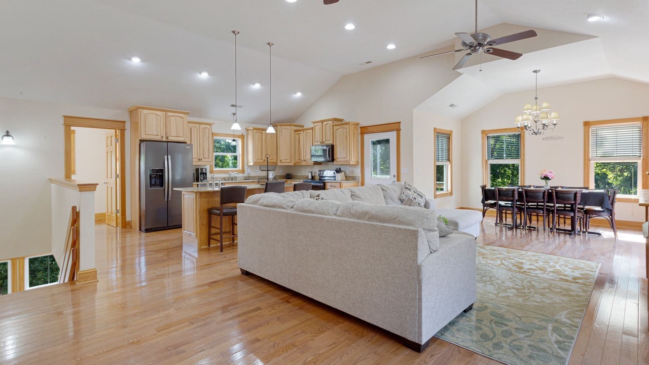 Photo of Livingroom in Sea Acres