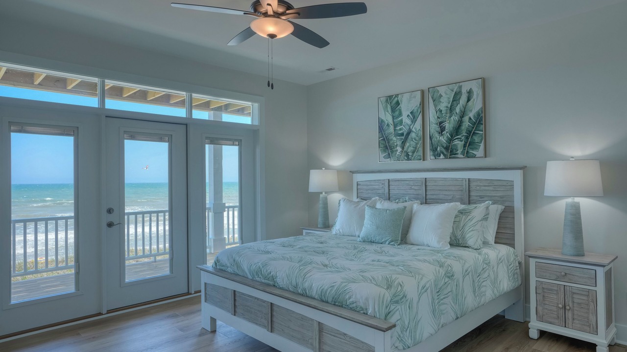 Photo of Bedroom in North Topsail Beach