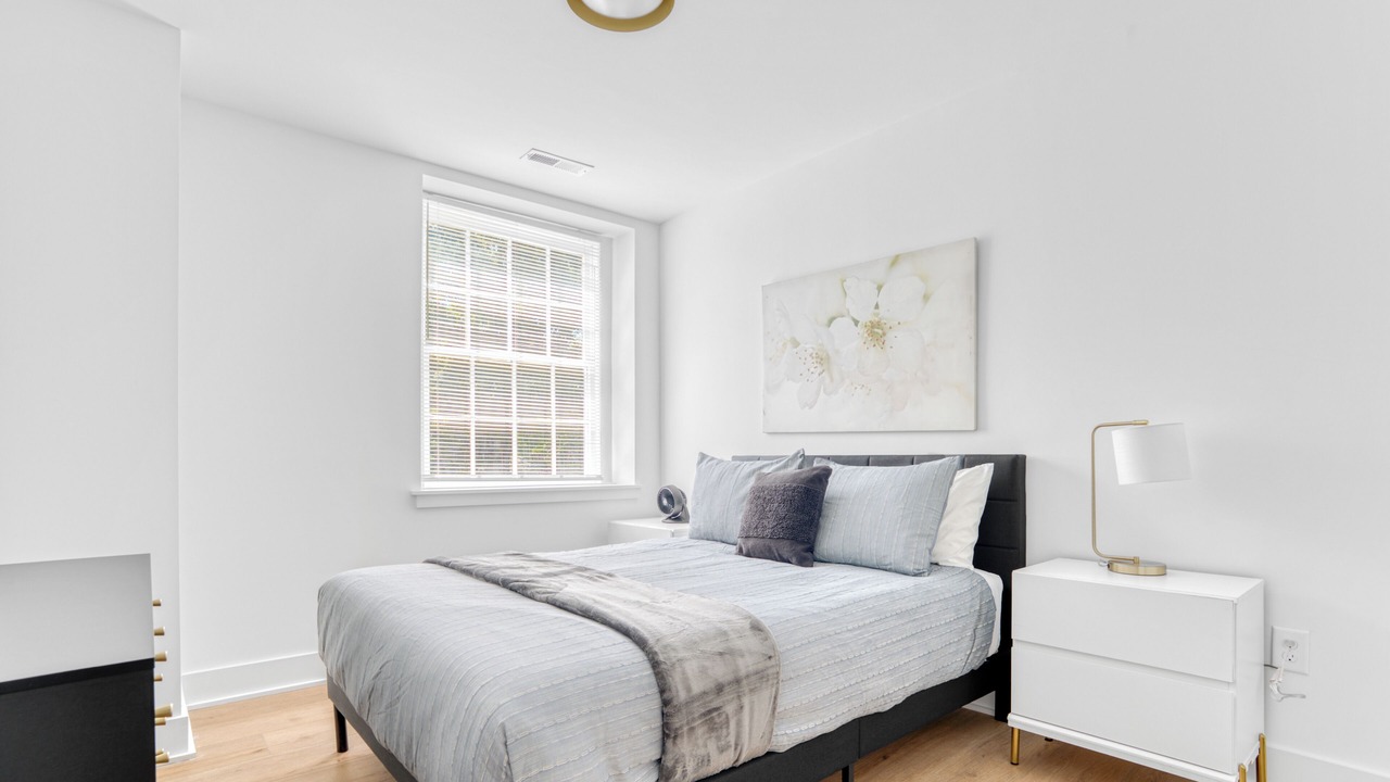 Photo of Bedroom in Wesley Heights