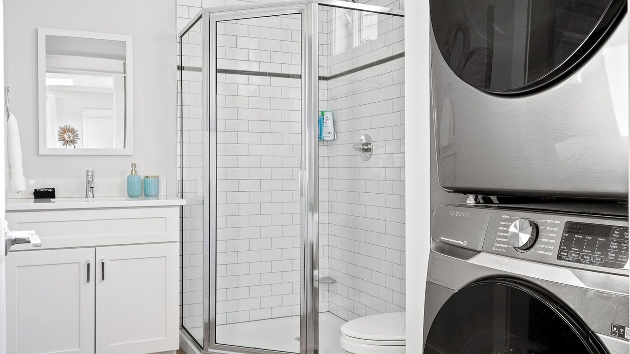 Photo of Bathroom in River District