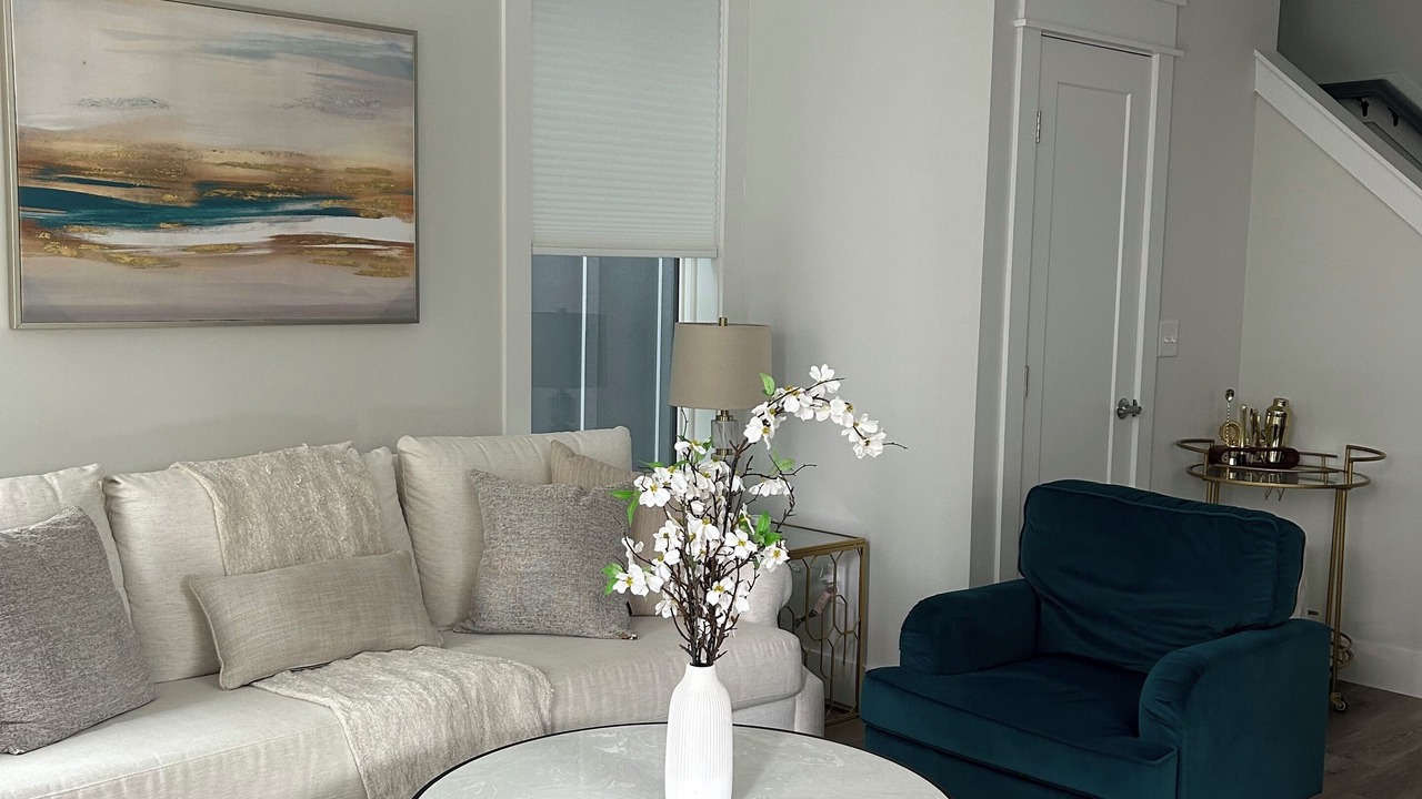 Photo of Livingroom in River District