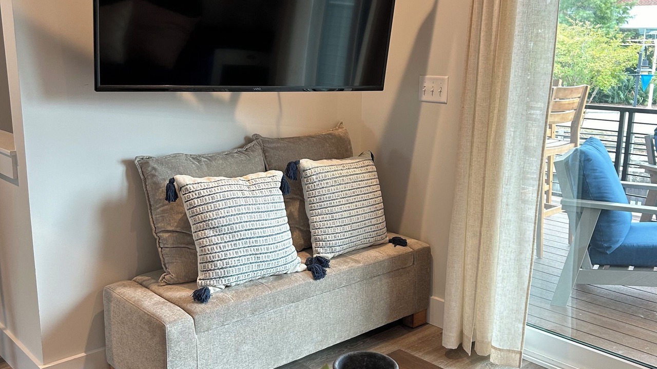 Photo of Livingroom in River District