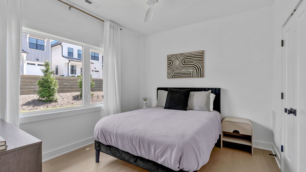 Photo of Bedroom in Downtown