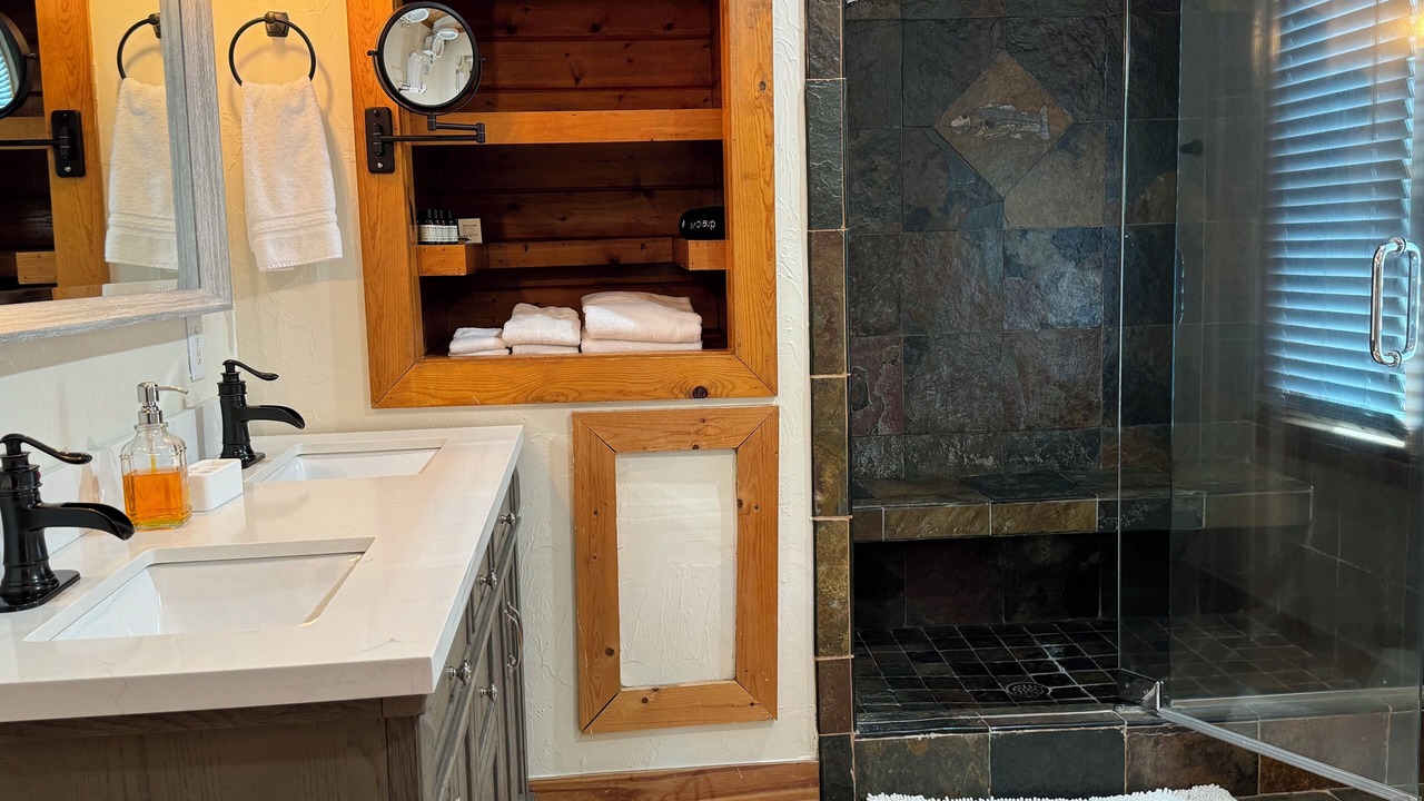 Photo of Bathroom in Cullowhee