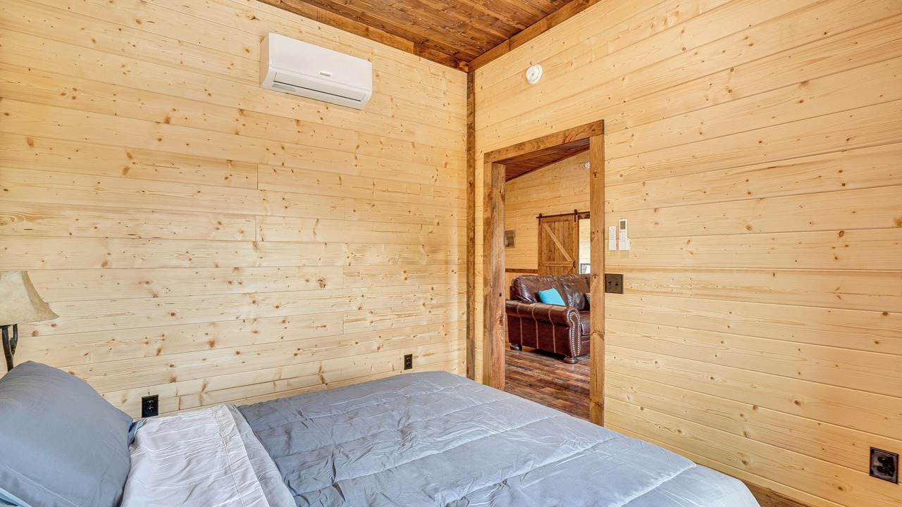 Photo of Bedroom in Unaka