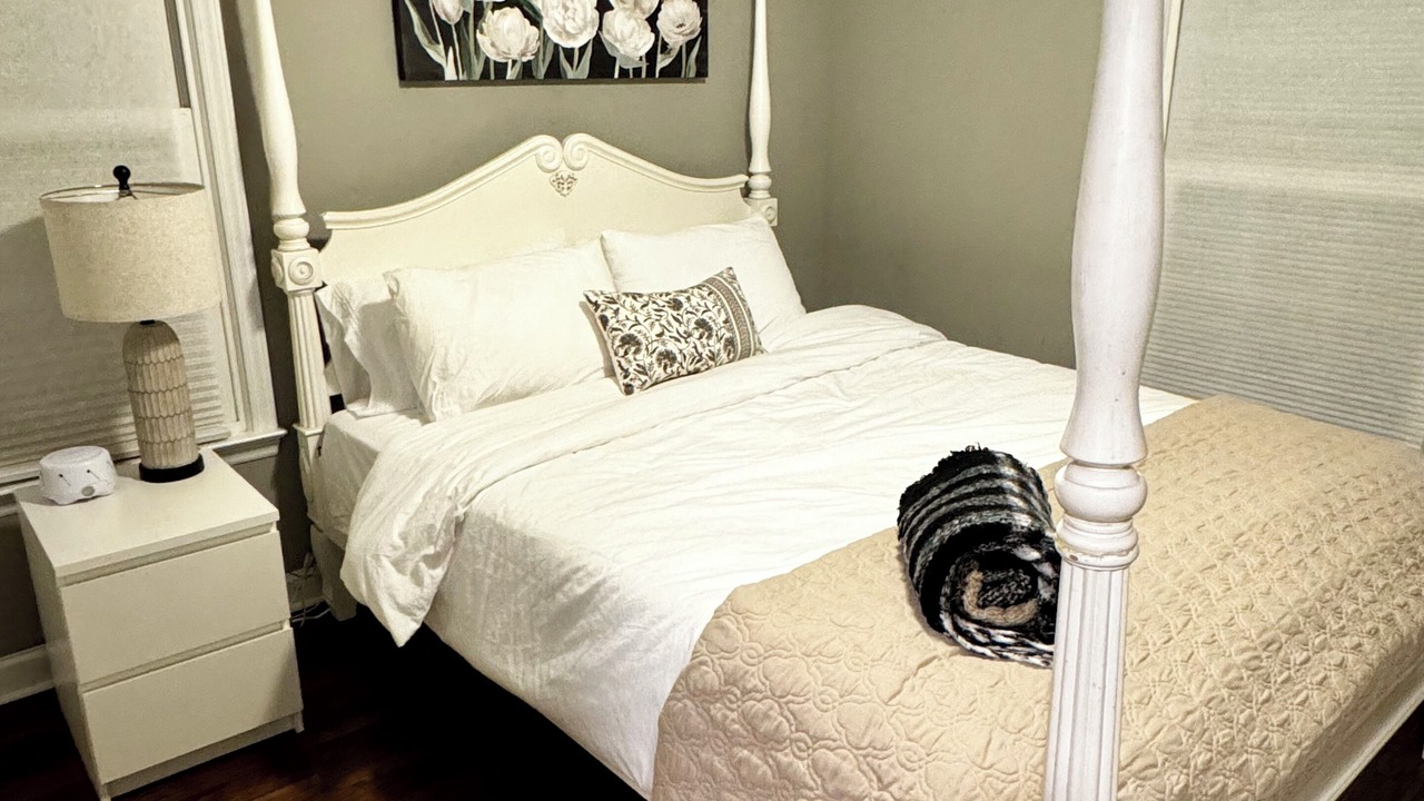Photo of Bedroom in Monroe