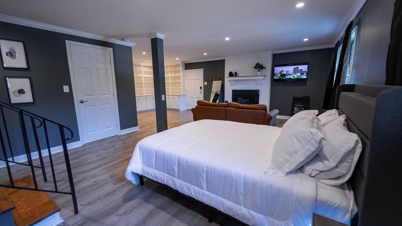 Photo of Bedroom in Greensboro